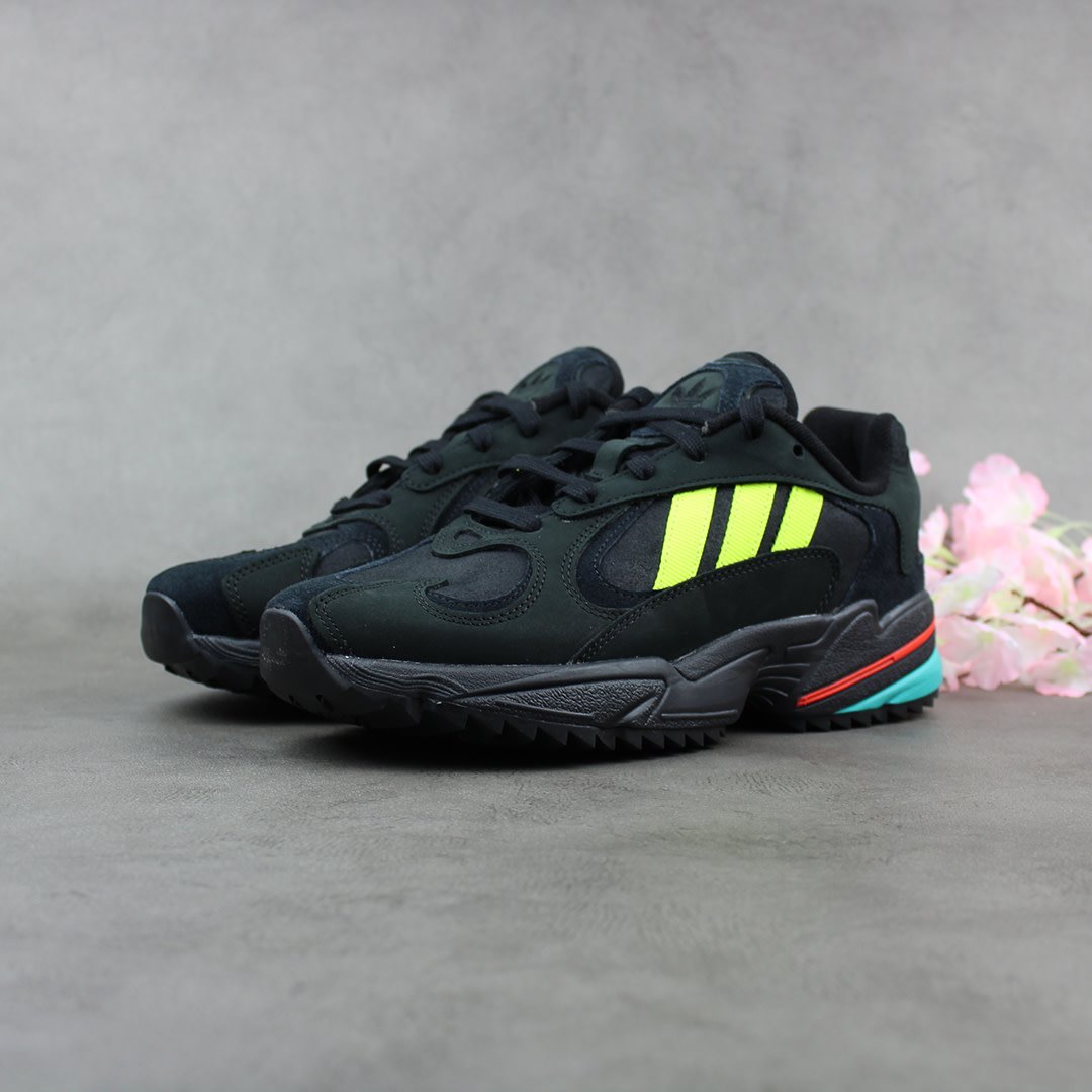 adidas yung 1 trail