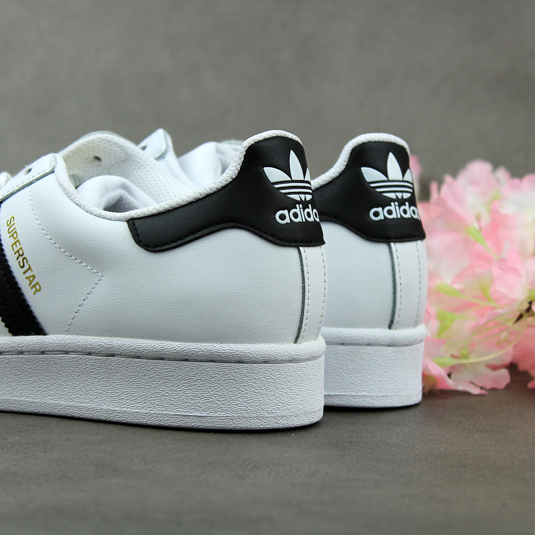 Adidas Superstar (White/Black) EG4958 - Sunika Amsterdam