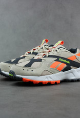 reebok aztrek beige