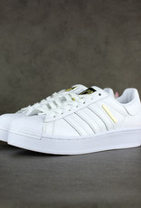 adidas Originals Superstar Bold W ftwwht / goldmt / cblack (FW4520) –  Queens 💚