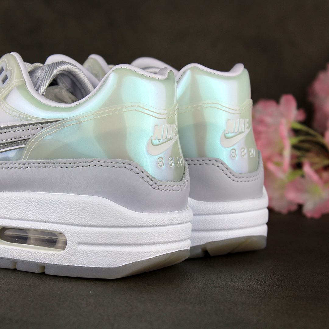 Nike Air Max 1 SNKRS Day WMNS (White/Pure Platinum) DA4300-100 - Sunika  Amsterdam