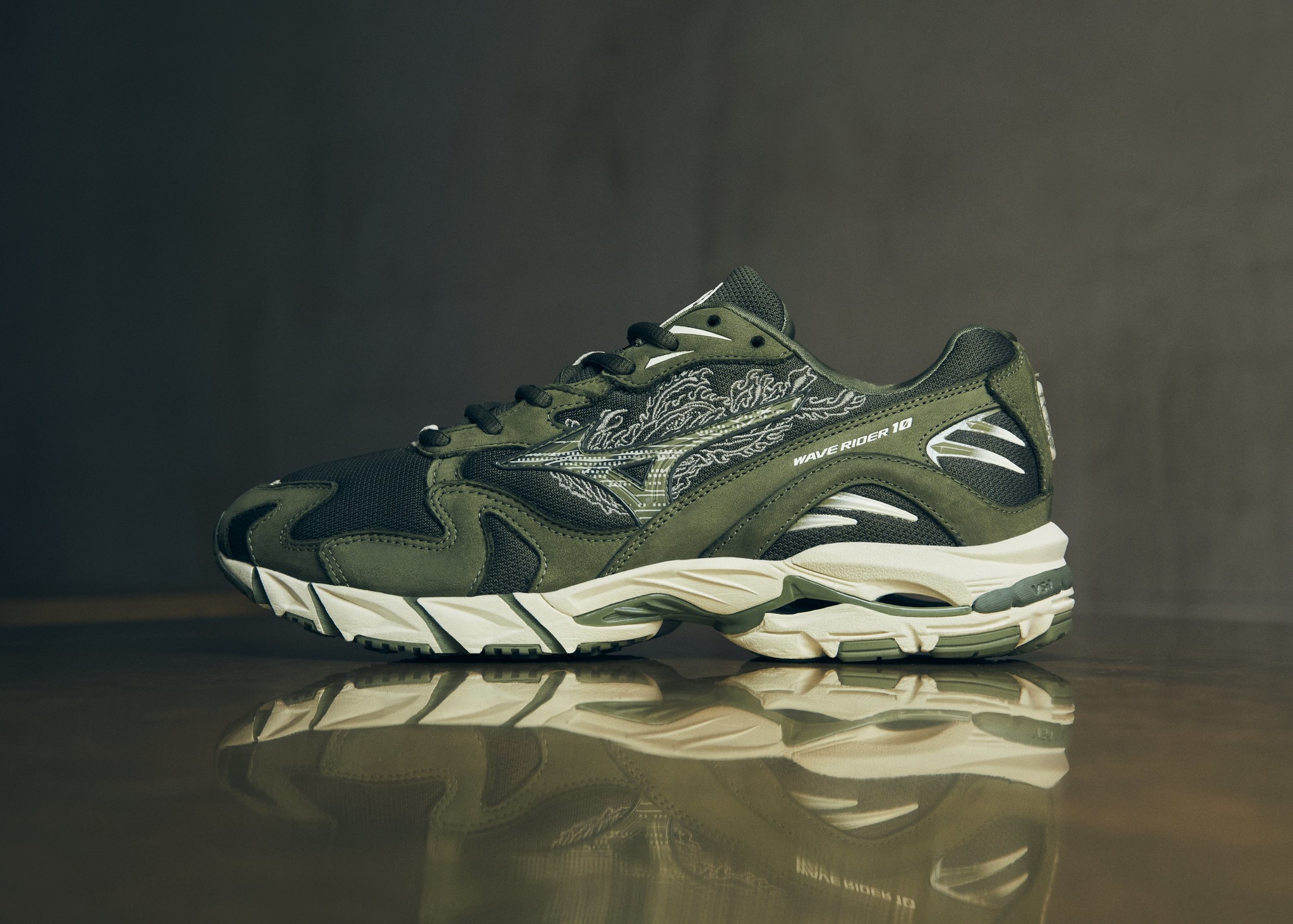 The extremely limited drop from Maharishi X Mizuno 'Fire Phoenix' Wave Rider 10