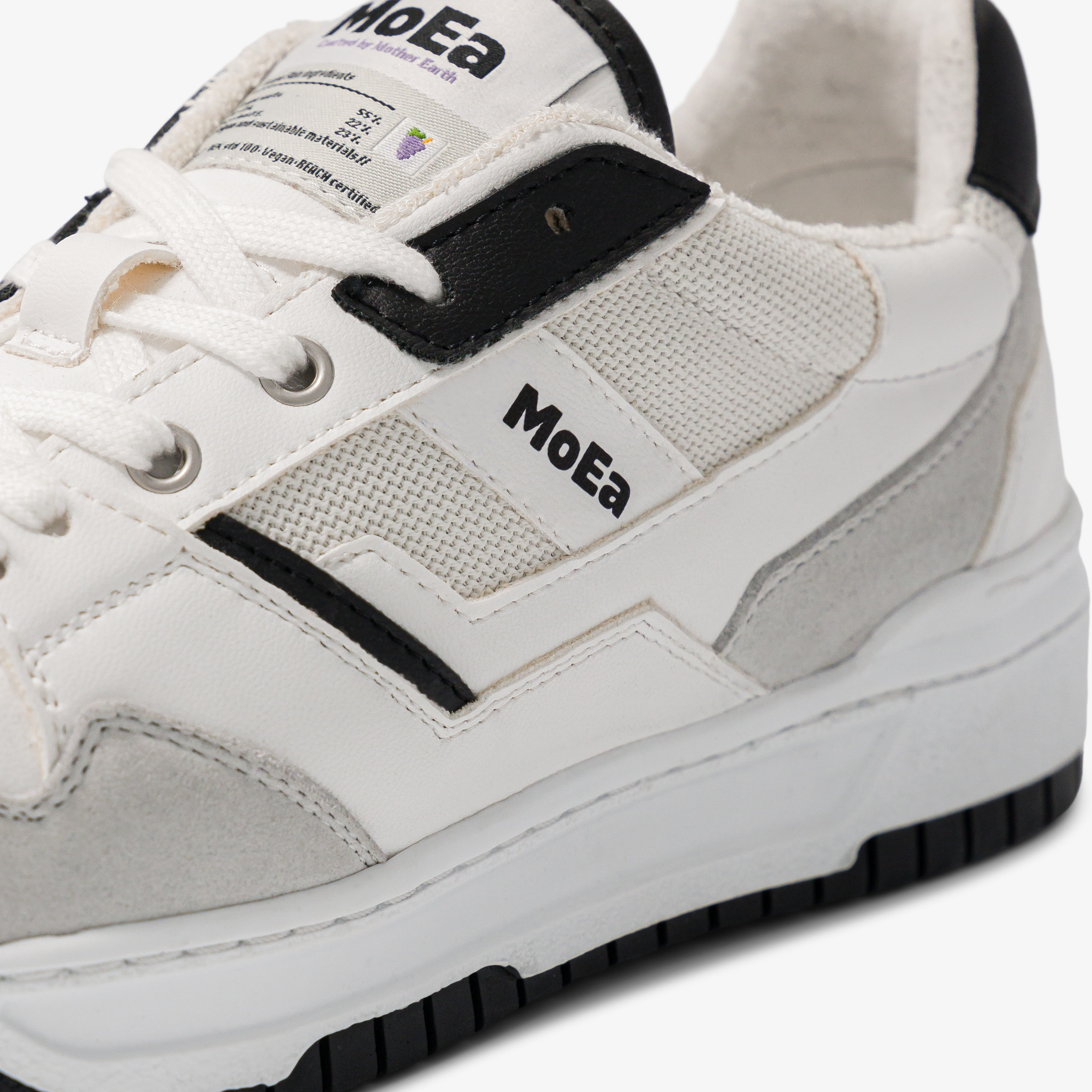 MoEa GEN2 (Grape White/Black) BASGN2-04