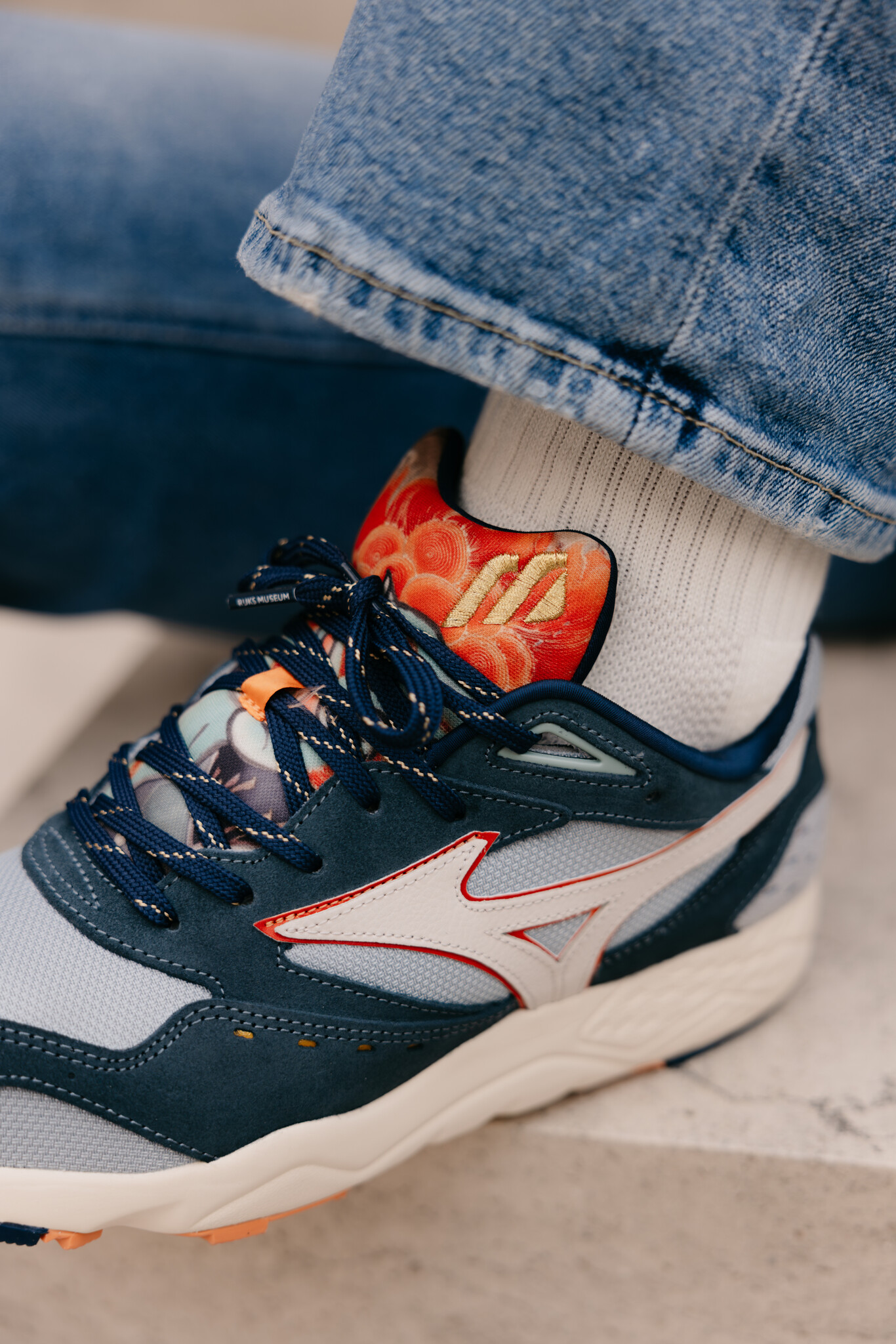 Mizuno Contender x Rijksmuseum (Quarry) D1GD251401