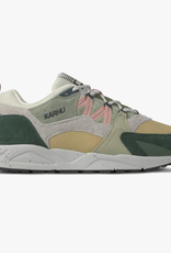 Karhu Fusion 2.0 (Darkest Spruce/Cameo Rose) F804194