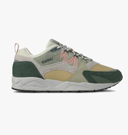 Karhu Fusion 2.0 (Darkest Spruce/Cameo Rose) F804194