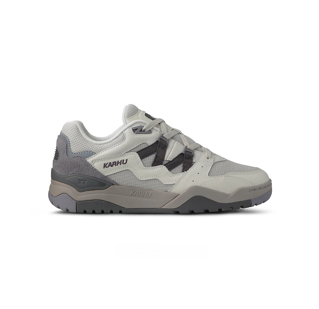 Karhu Fusion XT (Blanc de Blanc/Dark Gull Gray) F850021