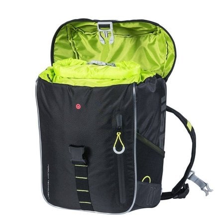 Basil Fietsrugzak Miles Daypack Nordlicht 17L Zwart