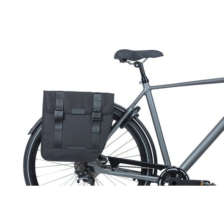 Basil Dubbele Fietstas Tour XL 35L Zwart