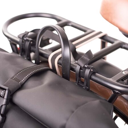 Urban Proof Enkele fietstas Rolltop Recycled 20L Zwart