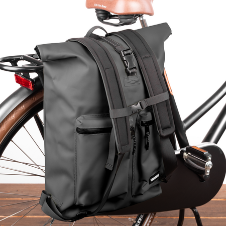 Urban Proof Enkele fietstas en rugtas Rolltop Backpack Recycled 20L Zwart