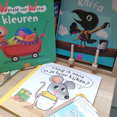 Never Grow Up Babyboek, boek baby, babyboek kopen Never