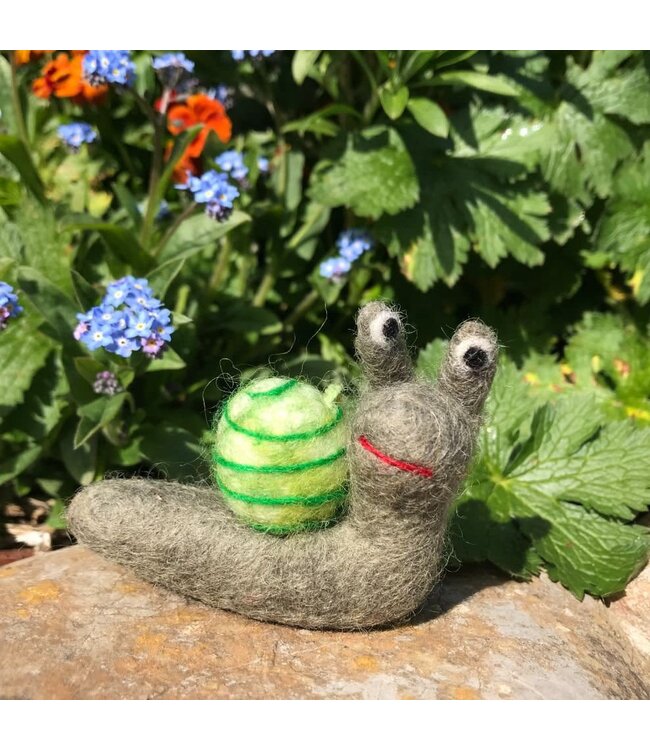 Felt so good Kersthanger Shelby the snail - Handmade & Biodegradable
