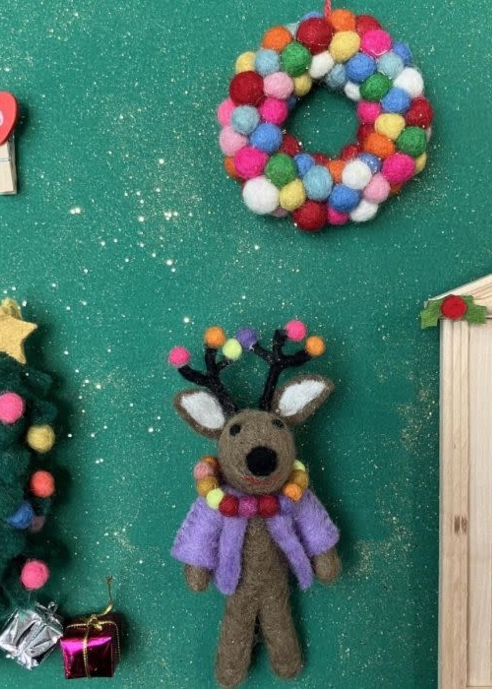 Felt so good Kersthanger Reindeer Christmass lights - Handmade & Biodegradable