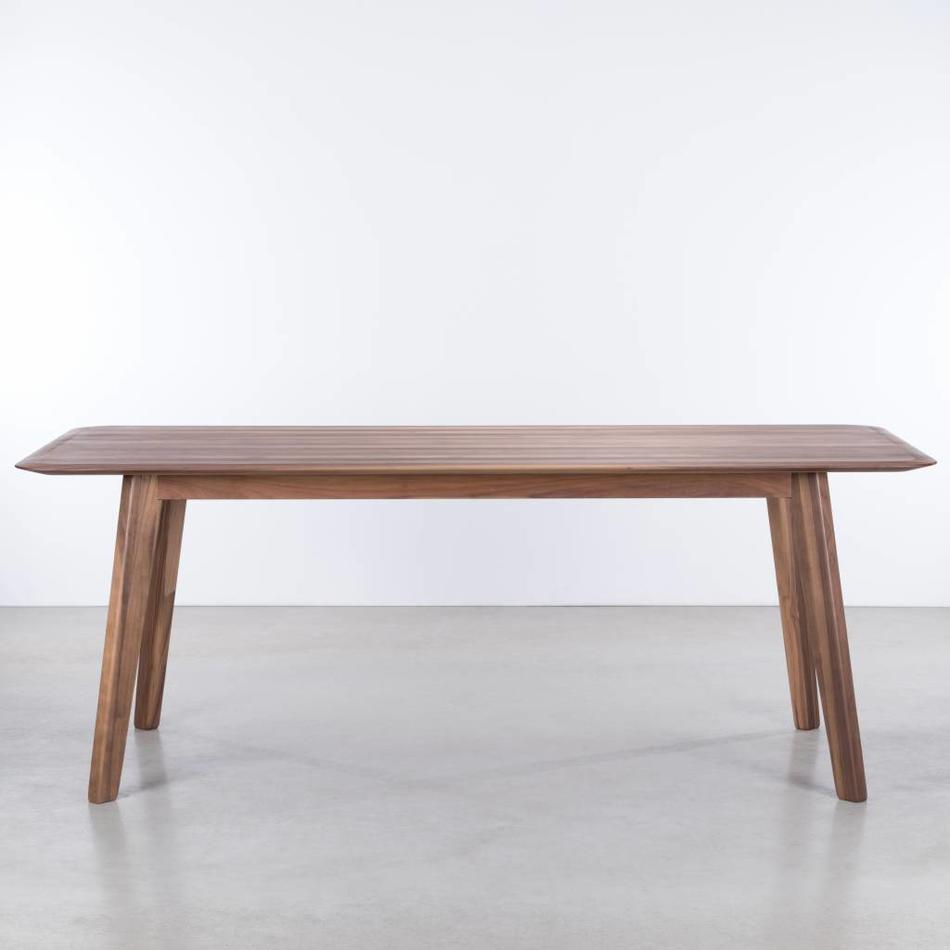 Samt Table Walnut