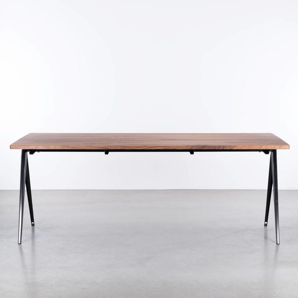 TD4 Tafel Zwart / Walnoot