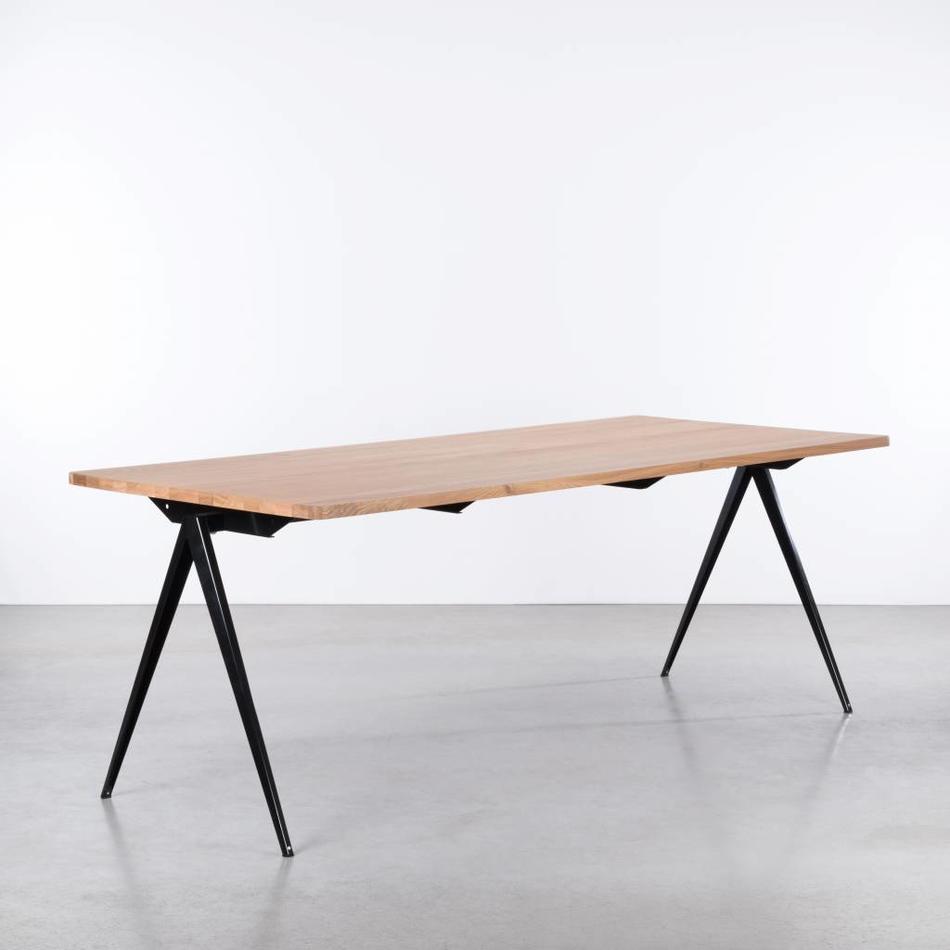 TD4 Table Black / Oak