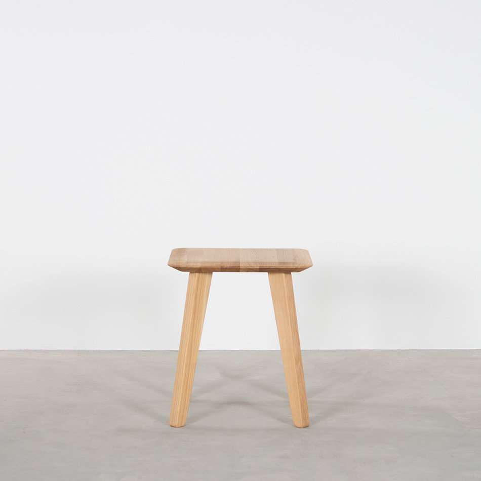 Samt Stool Oak