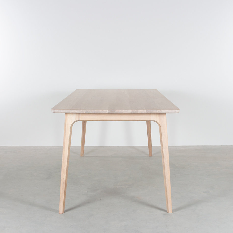 Fjerre Table Oak Whitewash