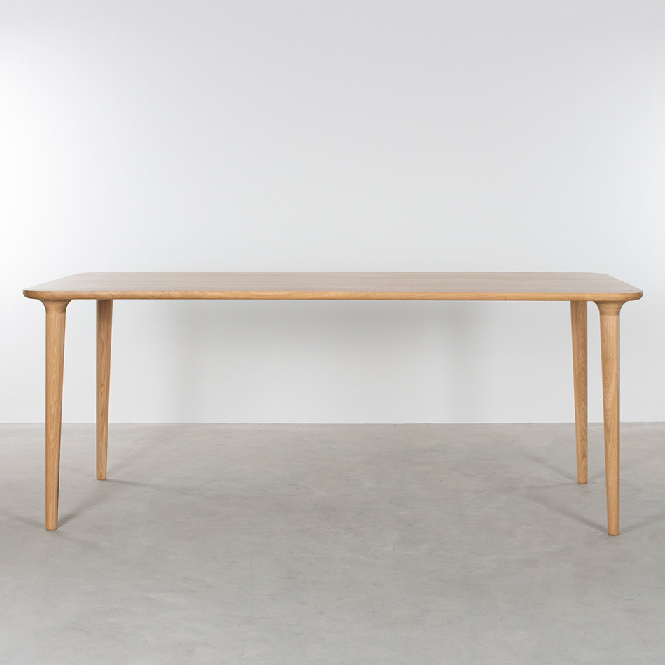 Trompet Table Oak