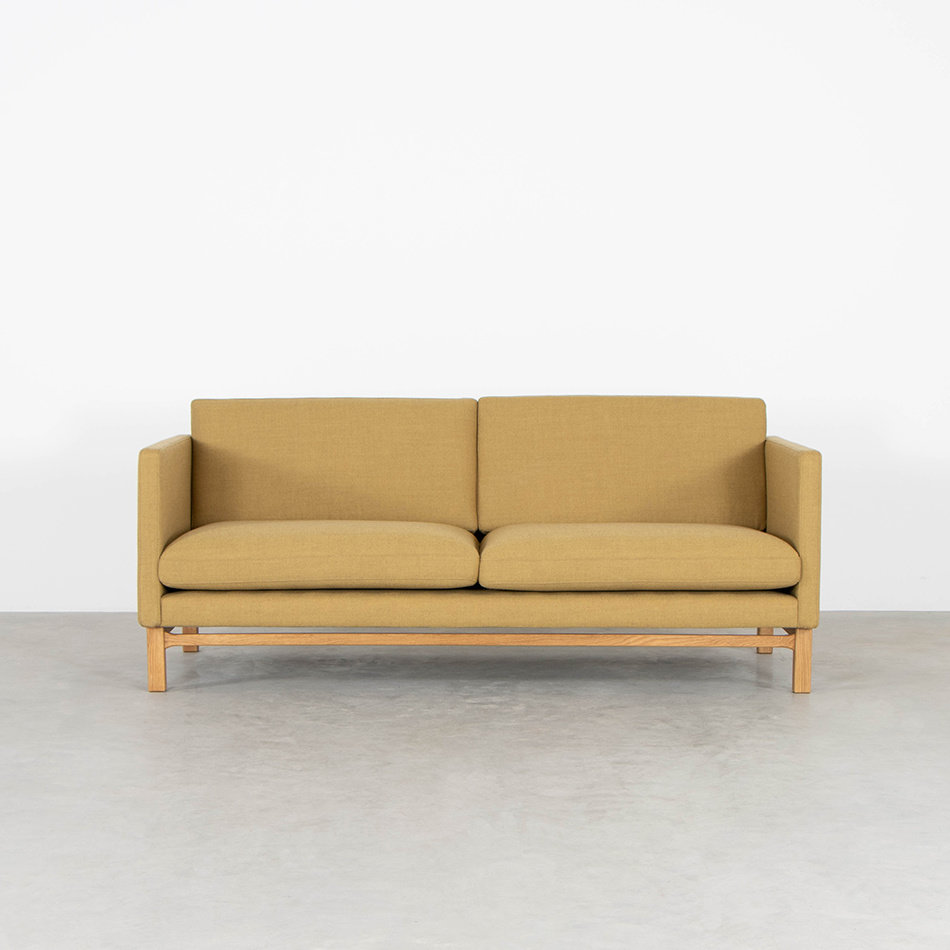 Sanna Sofa