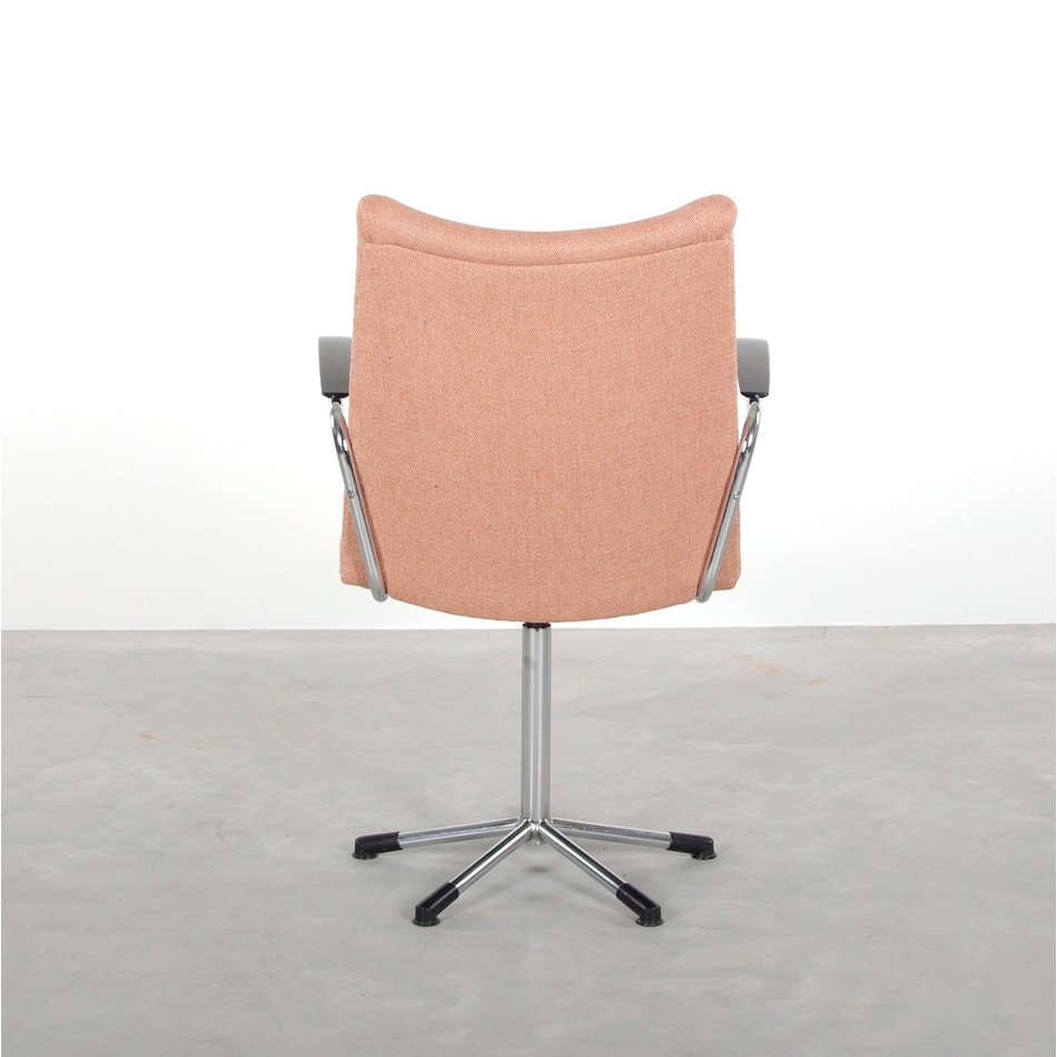 de Wit 3314 office chair light pink de ploeg fabric