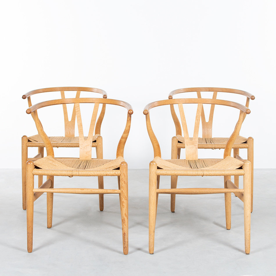 Hans Wegner wishbone chairs (set of 4) oak Carl Hansen