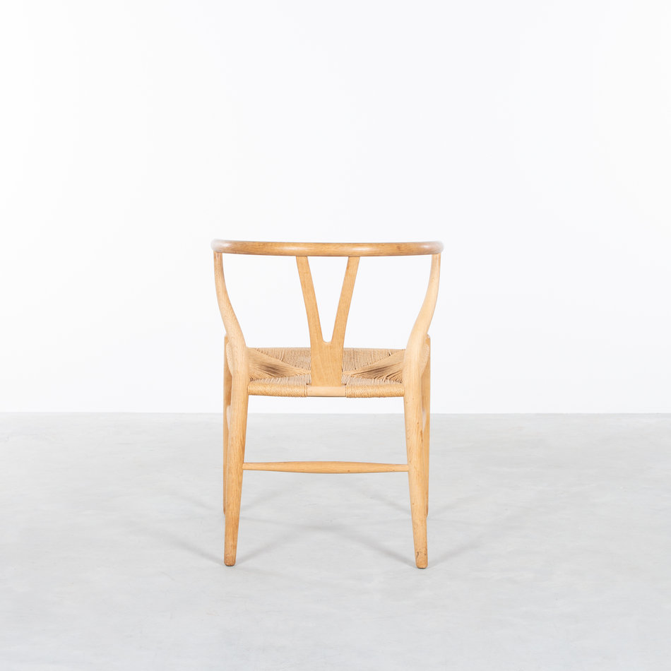 Hans Wegner wishbone chairs (set of 4) oak Carl Hansen