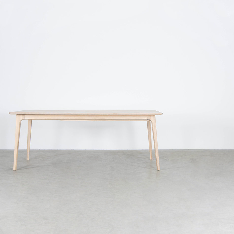 Sav & Økse Fjerre Extendable Table Oak Whitewash