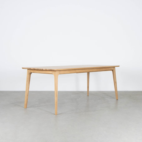 Fjerre Extendable Table Oak