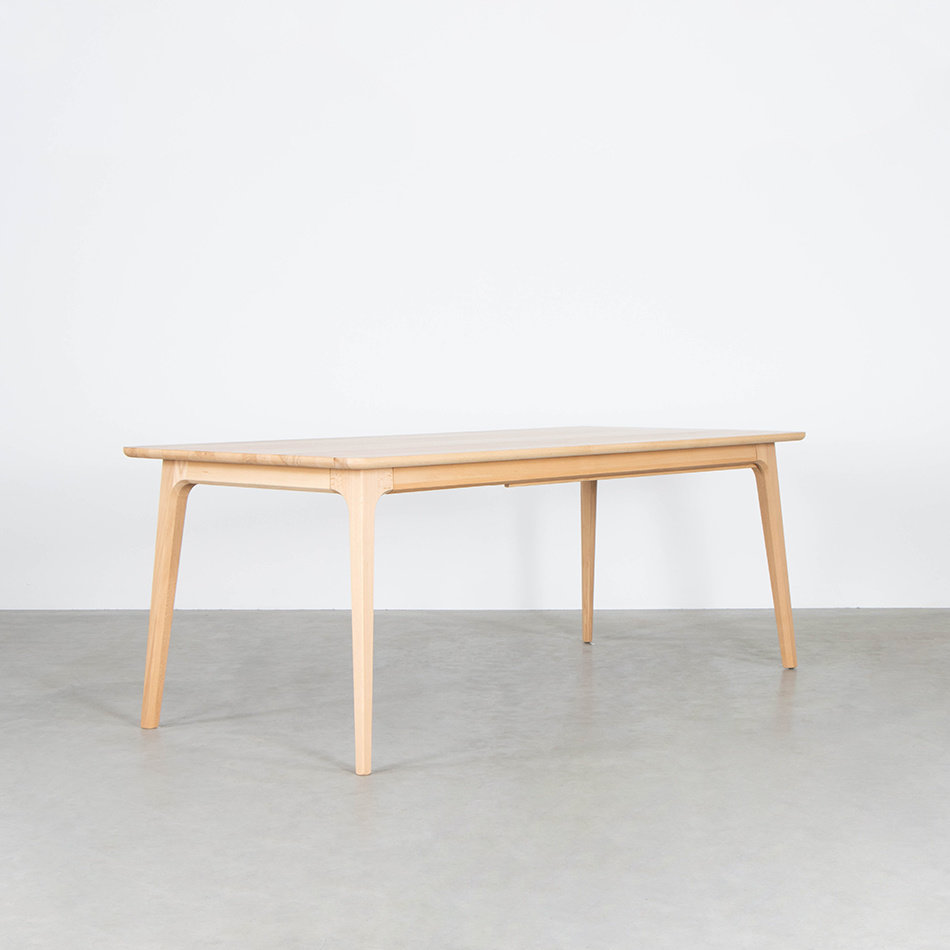 Sav & Økse Fjerre Table Extendable Beech