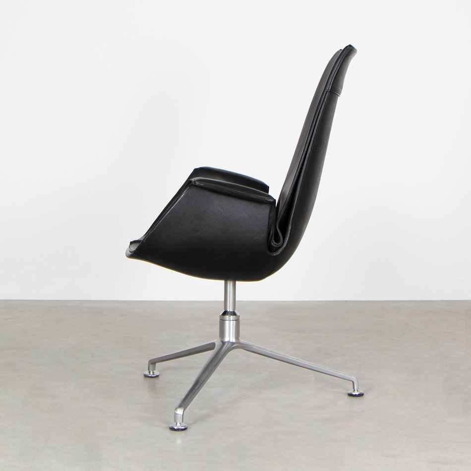 Fabricius en Kastholm tulip chair high back black leather Walter Knoll