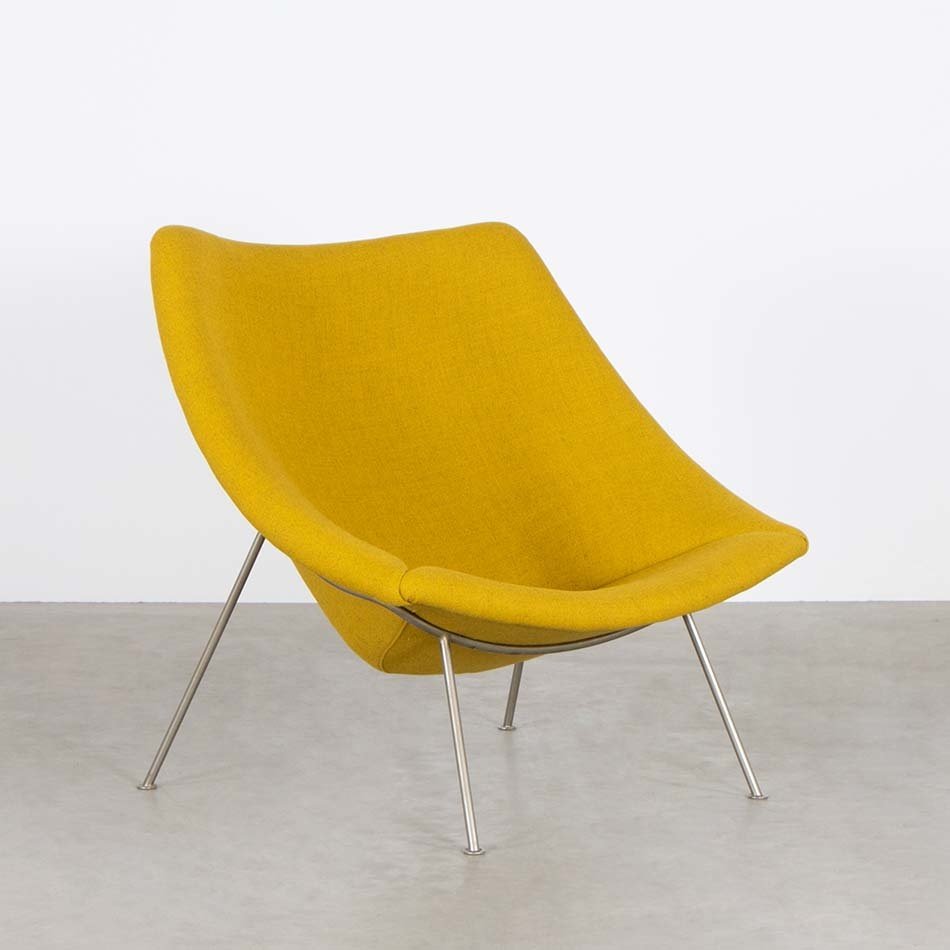 Pierre Paulin Oyster Chair fauteuil geel stof Artifort