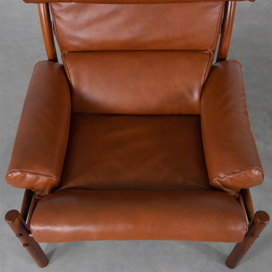 Norell lounge chair + hocker model Inca nieuw leer