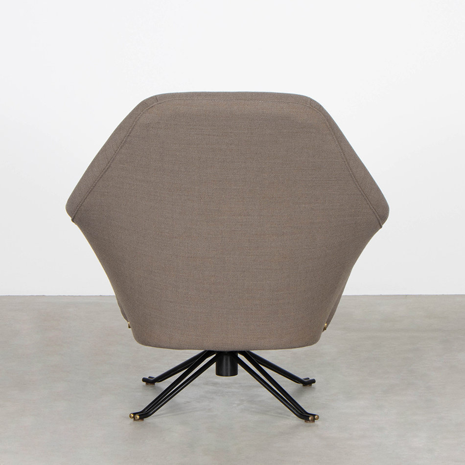 Osvaldo Borsani armchair P32 Tecno