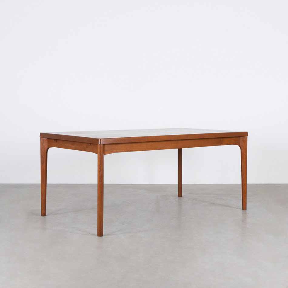 Johannes Andersen uitschuifbare tafel teak Uldum