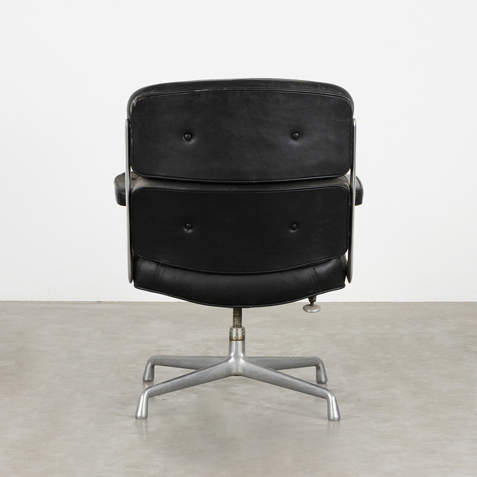 Eames ES104 lobby chair zwart leer Herman Miller