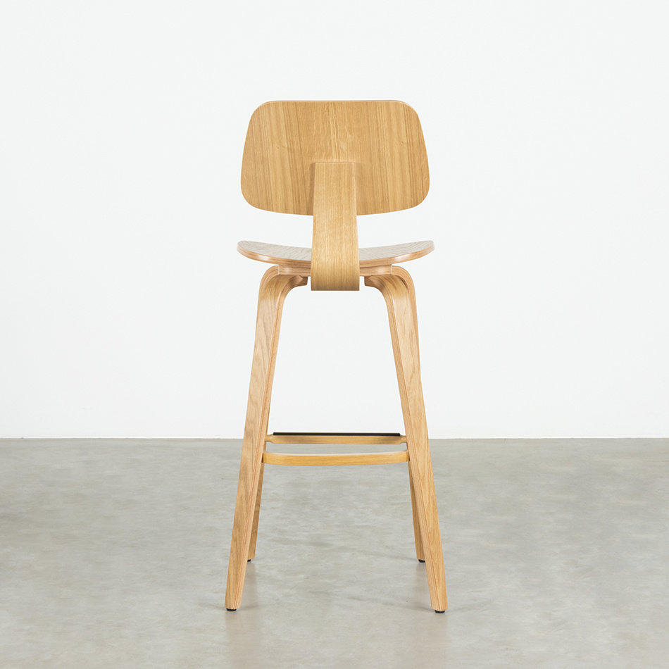 Junni Bar Chair Oak Matt Lacquered