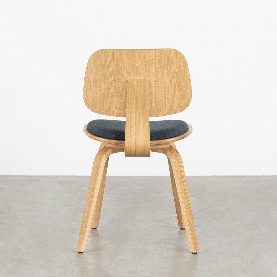 Junni Dining Chair Oak / Soil Indigo 90