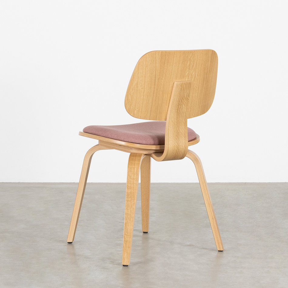 Junni Dining Chair Oak / Soil Blush 92