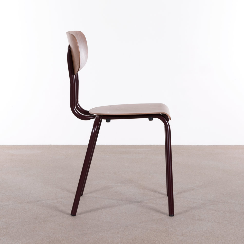 Studio BE 4-leg Chair Black-Red (RAL3007 Matt) / Grey Pickle
