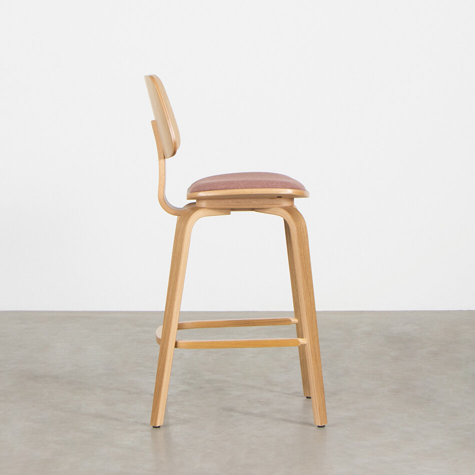 Junni Bar Chair Oak Matt Lacquered / Soil Blush 92