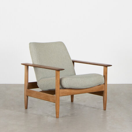 Retro fauteuil eikenhout gestoffeerde kuip jaren 50