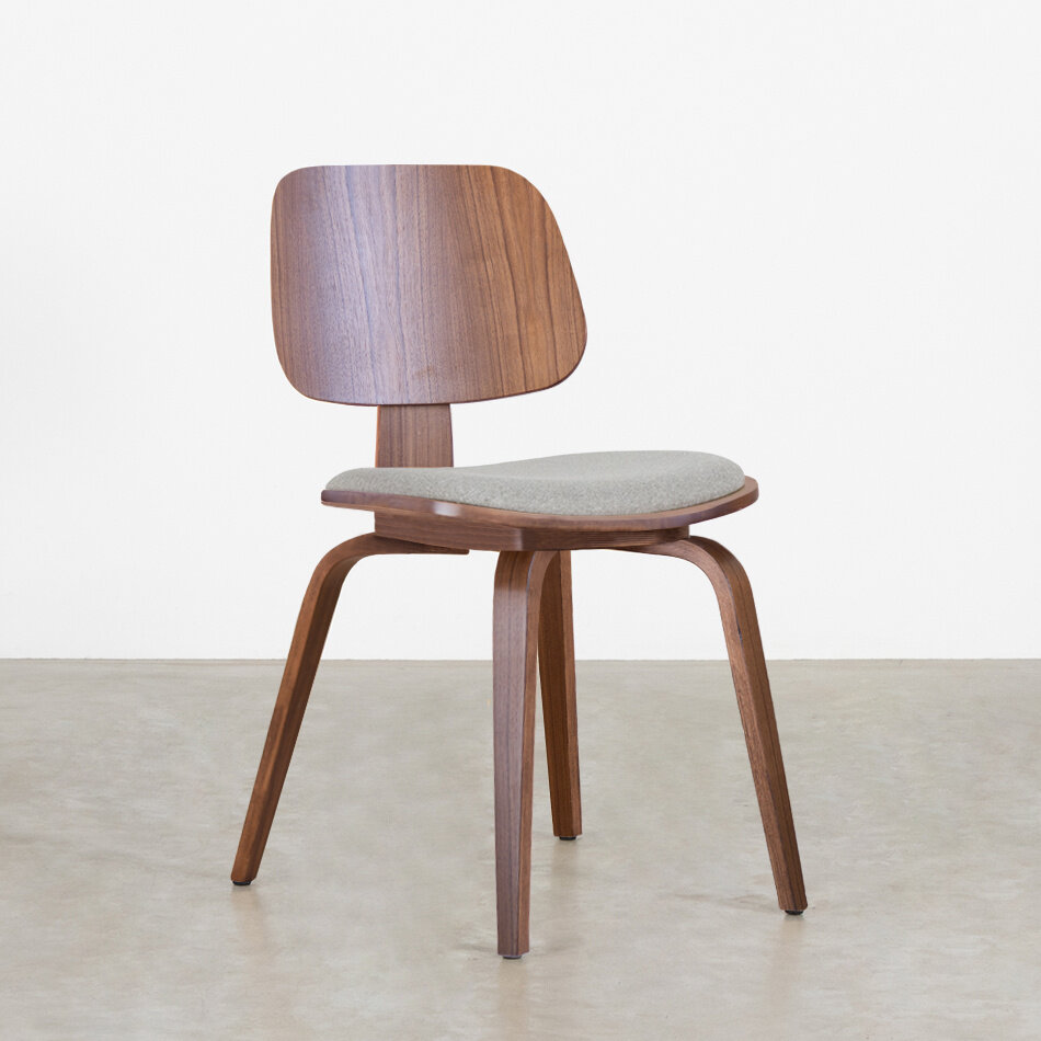 Junni Dining Chair Walnut / Seat Soil Steel 149