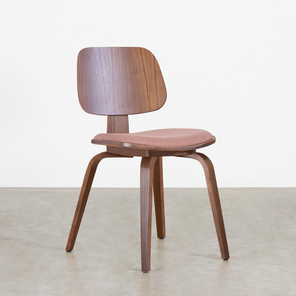 Junni Dining Chair Walnut / Seat Soil Blush 92