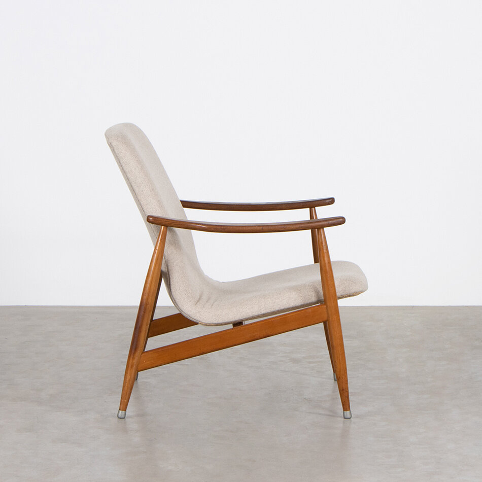 Louis van Teeffelen fauteuil jaren 50 Webe