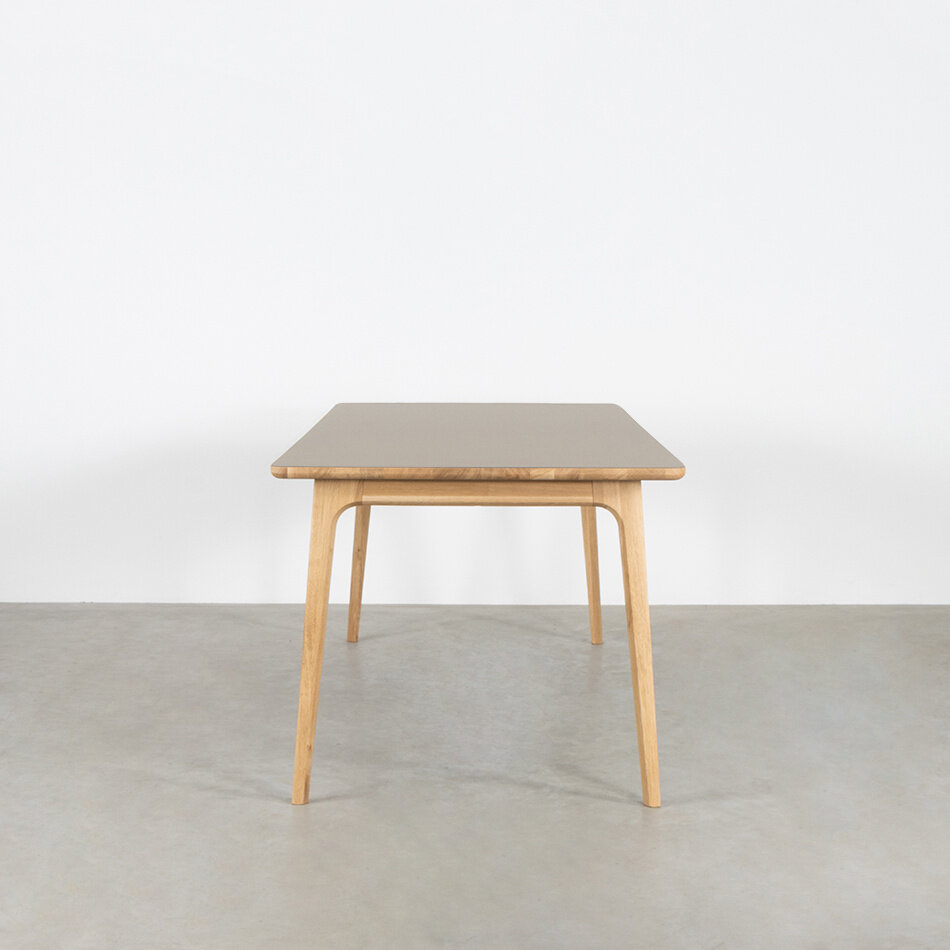 Fjerre Table Loamgrey Fenix Top - Oak Legs