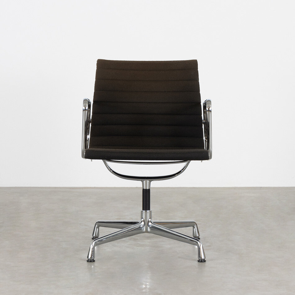 Eames EA108 chair black (discolored) hopsak Vitra