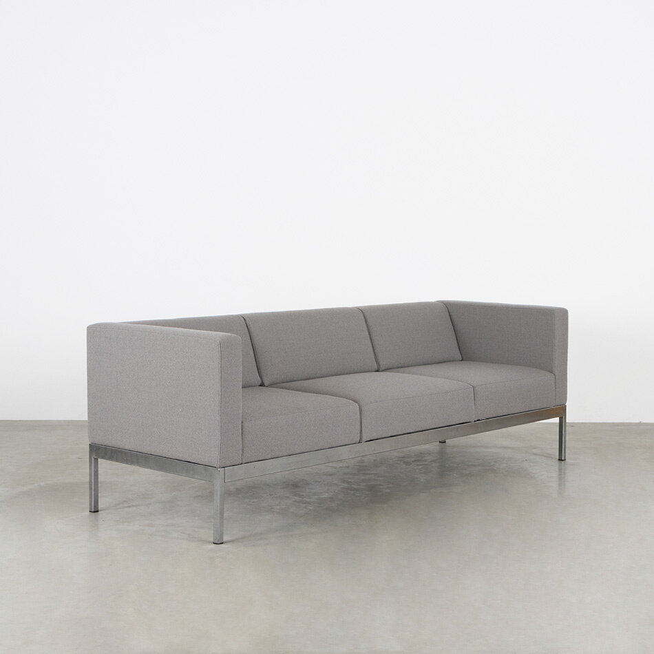 Set of 2 Kho Liang Ie Schiphol sofas grey Artifort