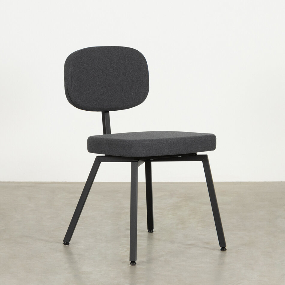 MK Chair Fabric Olbia Graphite 66 / Frame Black (RAL 9005)
